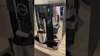 Aerolatte To Go Milk Frother Review [upl. by Ikkin]